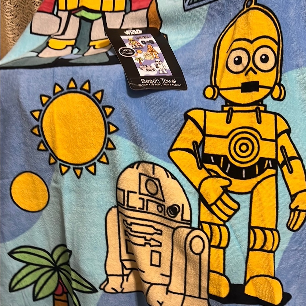Star Wars Beach Towel with C-3PO and R2-D2